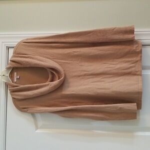 Roz & Ali lightweight cowl neck sweater in very good condition.